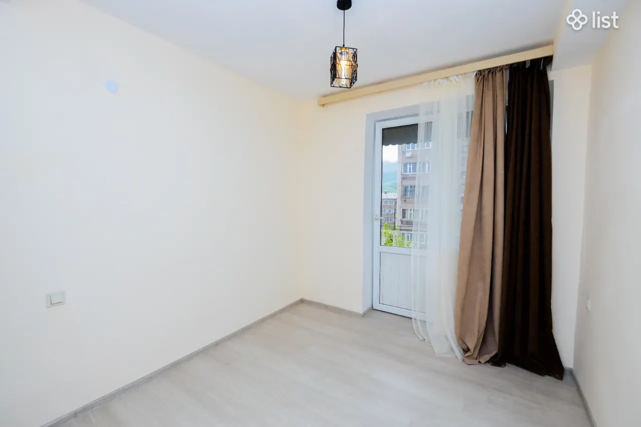 43 m² नवीनीकृत अपार्टमेंट वैनाज़डोर, आर्मेनिया में