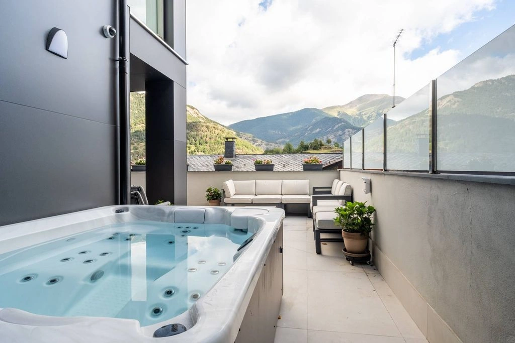 Casa luminosa 4+1 en La Massana, Andorra