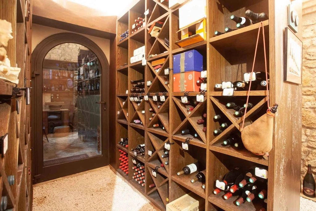 Spacious house 1533 m2 in Escaldes-Engordany, Andorra