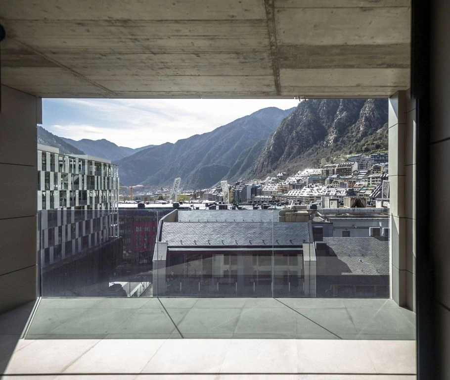 Spacious penthouse 238 m2 in Andorra la Vella, Andorra