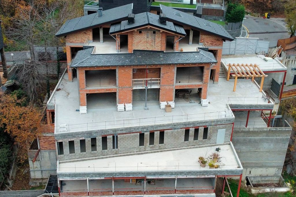 Spacious villa 1774 m2 in Escaldes-Engordany, Andorra