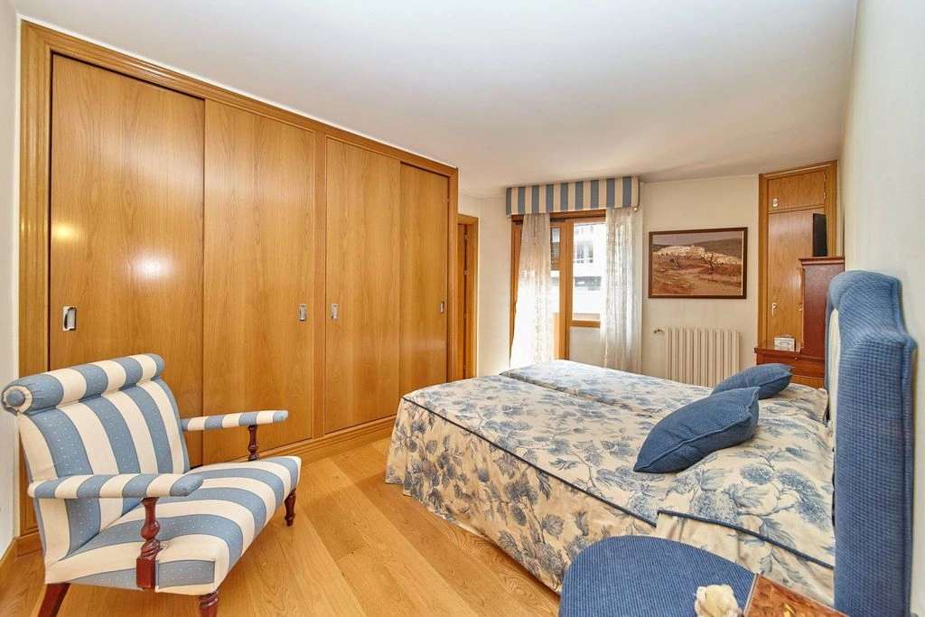 Furnished penthouse 252 m2 in Escaldes-Engordany, Andorra