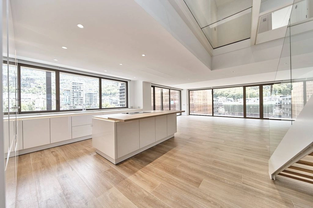 Spacious duplex 313 m2 in Escaldes-Engordany, Andorra