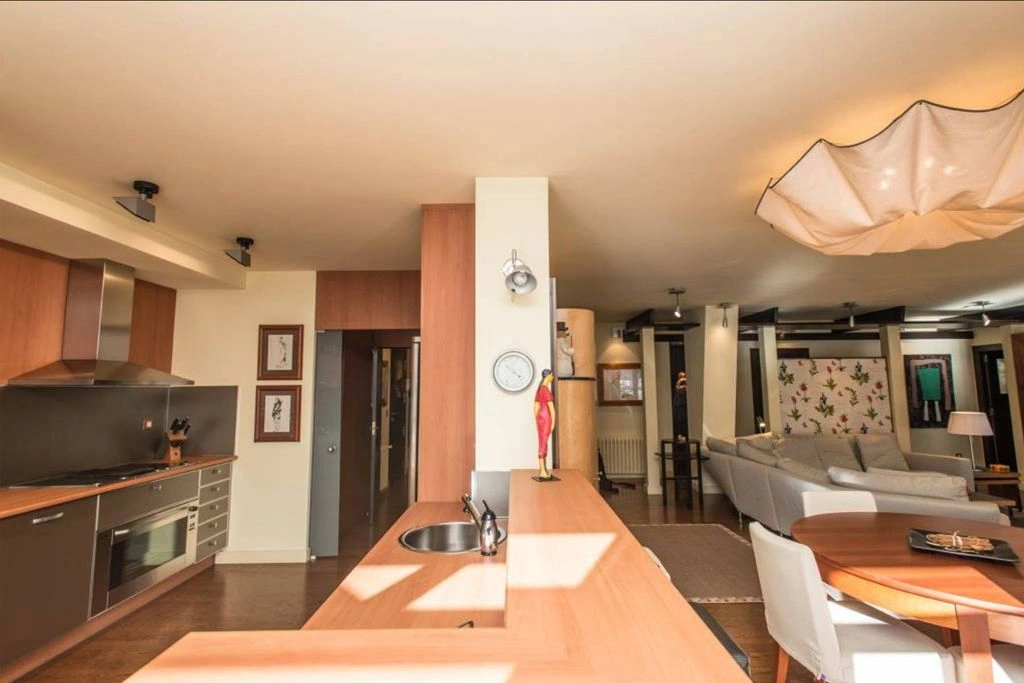 La Vella, Andorra में आरामदायक 3+1 डुप्लेक्स