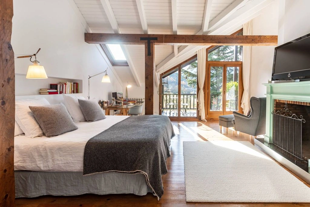 리노베이션 완료 타운하우스 — 안도라 오르디노, 261 m²