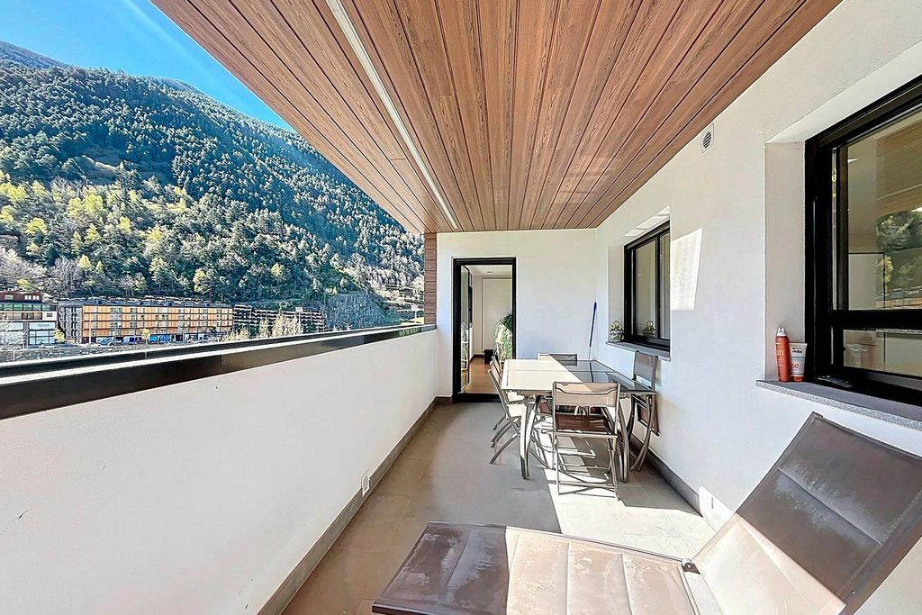 Spacious apartment 220 m2 in Encamp, Andorra