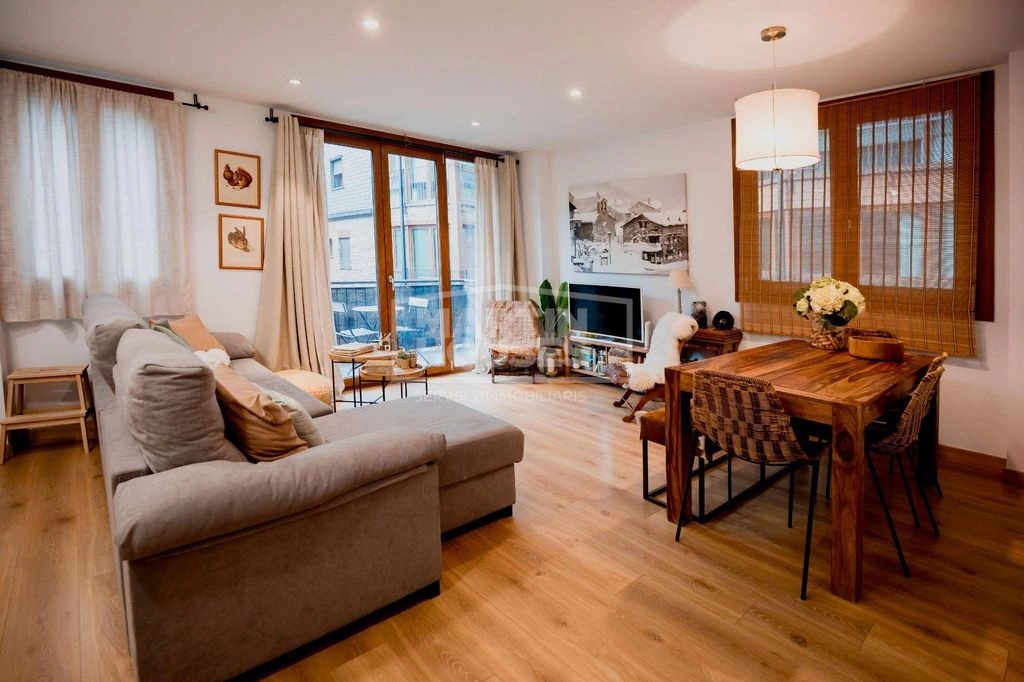 Bright apartment 83 m2 in Encamp, Andorra