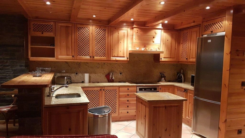 منزل واسع مكوّن من 5 غرف نوم في Encamp، Andorra