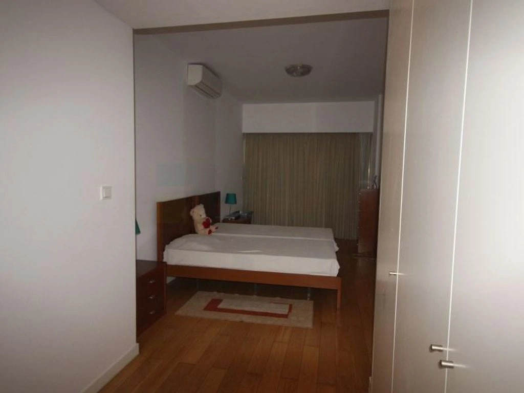 Family-friendly apartment 4+1 in Luanda, Angola