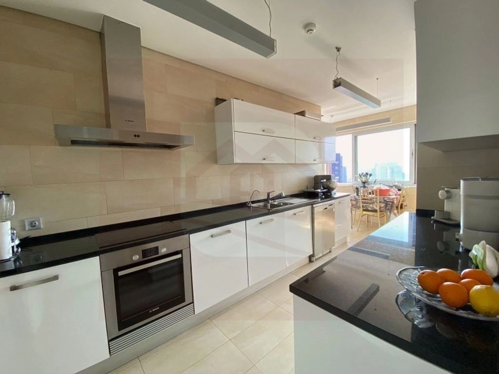 Appartement meublé 3+1 153 m2 à Luanda, Angola