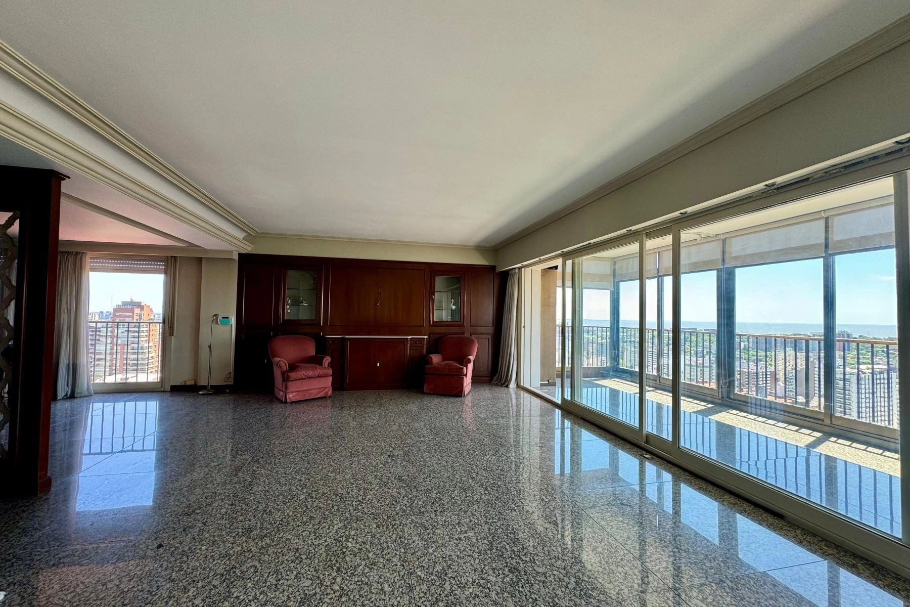 Spacious duplex 590 m2 in Buenos Aires, Argentina