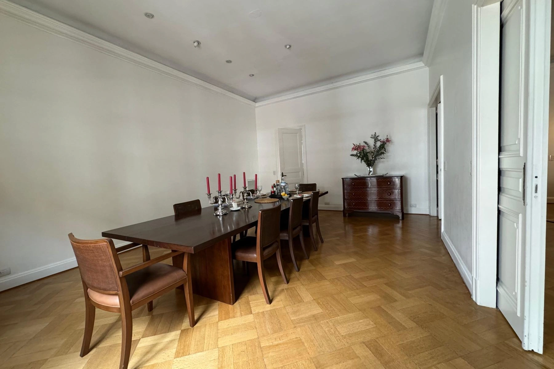 Furnished apartment 300 m2 in Buenos Aires, Argentina