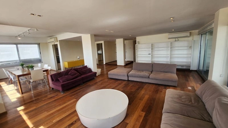 Spacious luxurious apartment 288 m2 in Rosario, Argentina