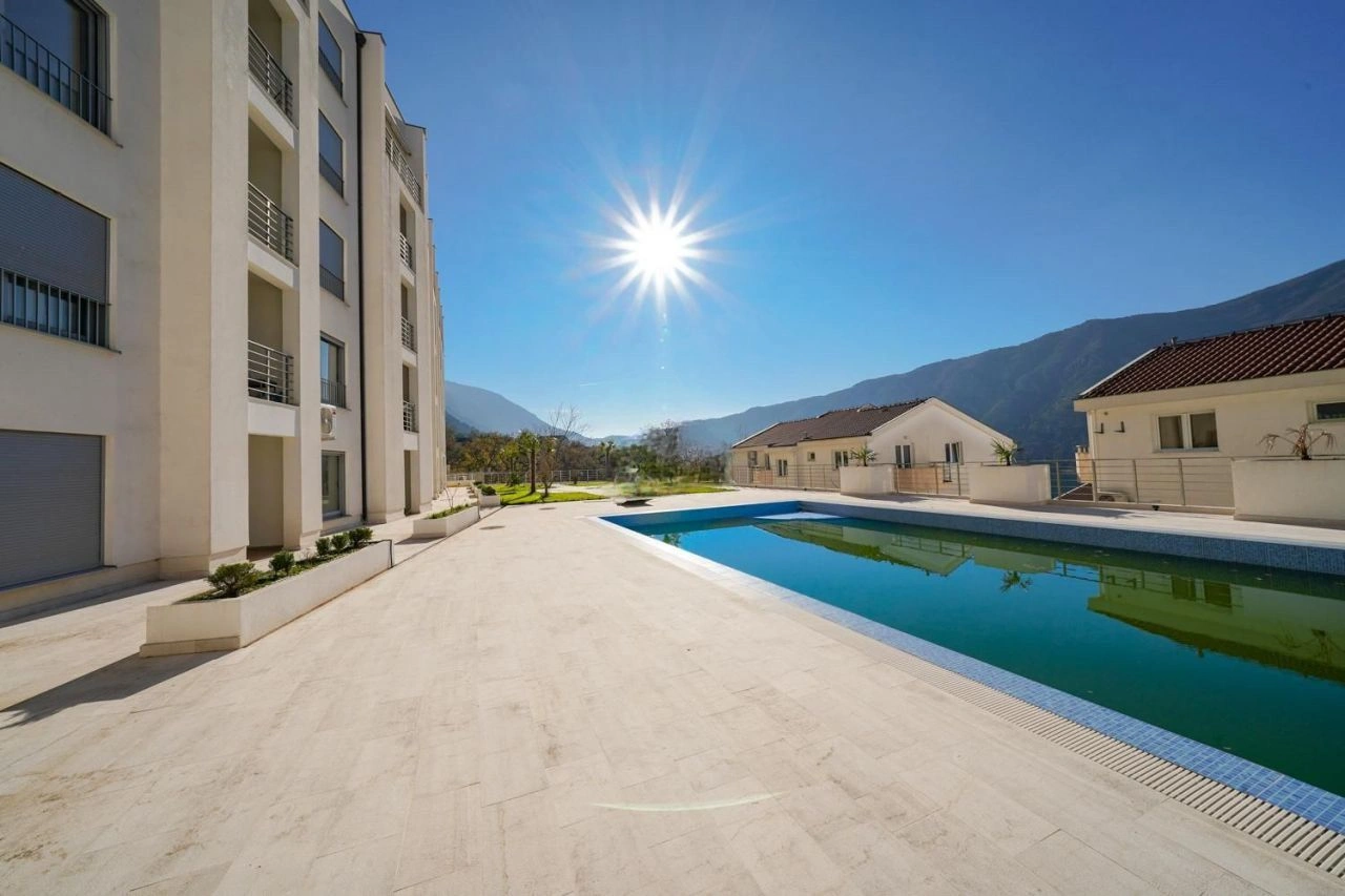 Apartment 58 m2 with bay view