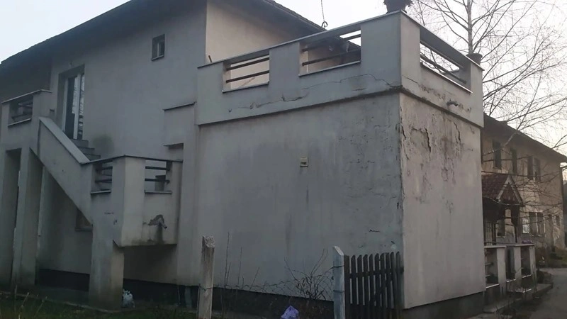 图兹拉(波黑)3室1厅联排别墅