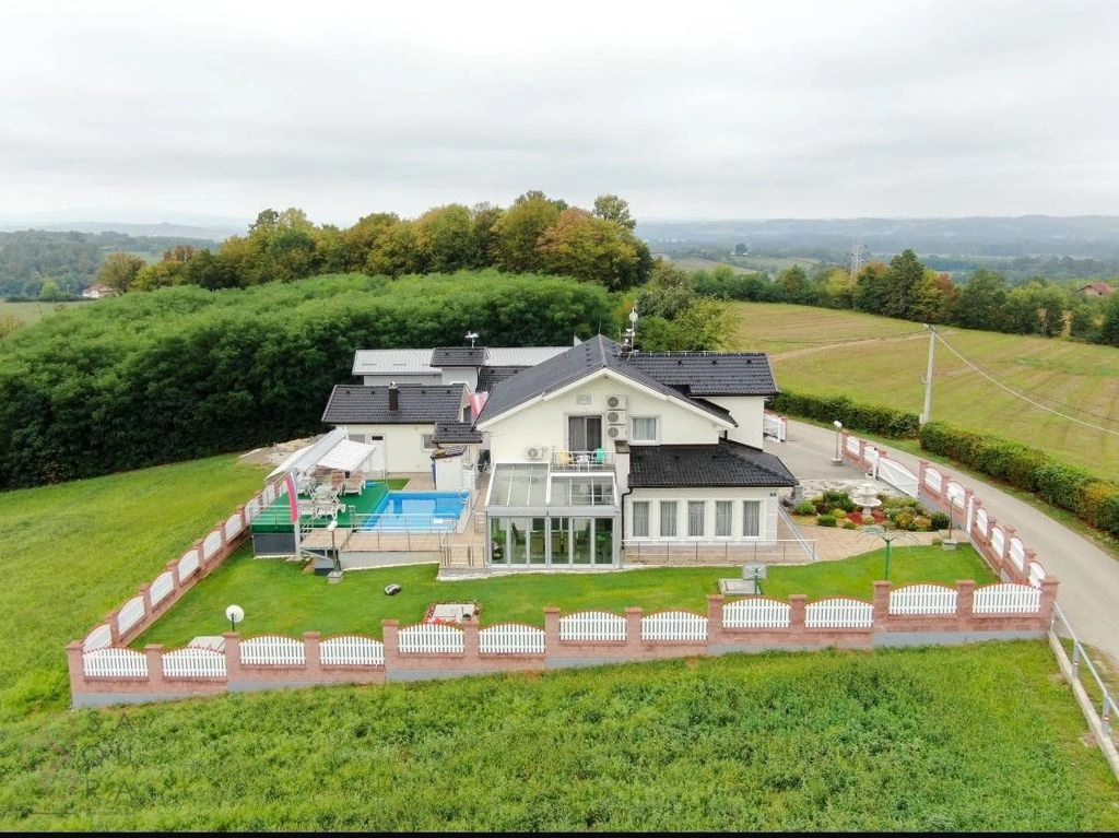 Furnished house 200 m2 in Banja Luka, Bosnia and Herzegovina