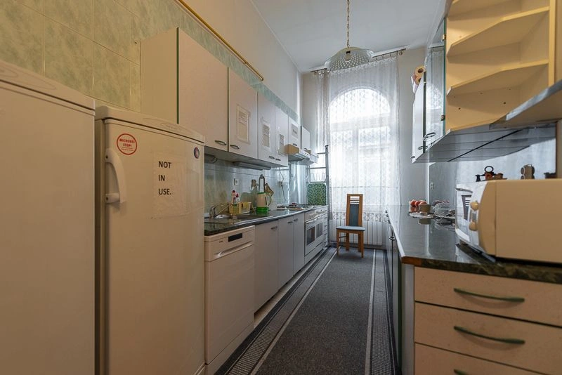 Furnished apartment 140 m2 in Sarajevo, Bosnia and Herzegovina