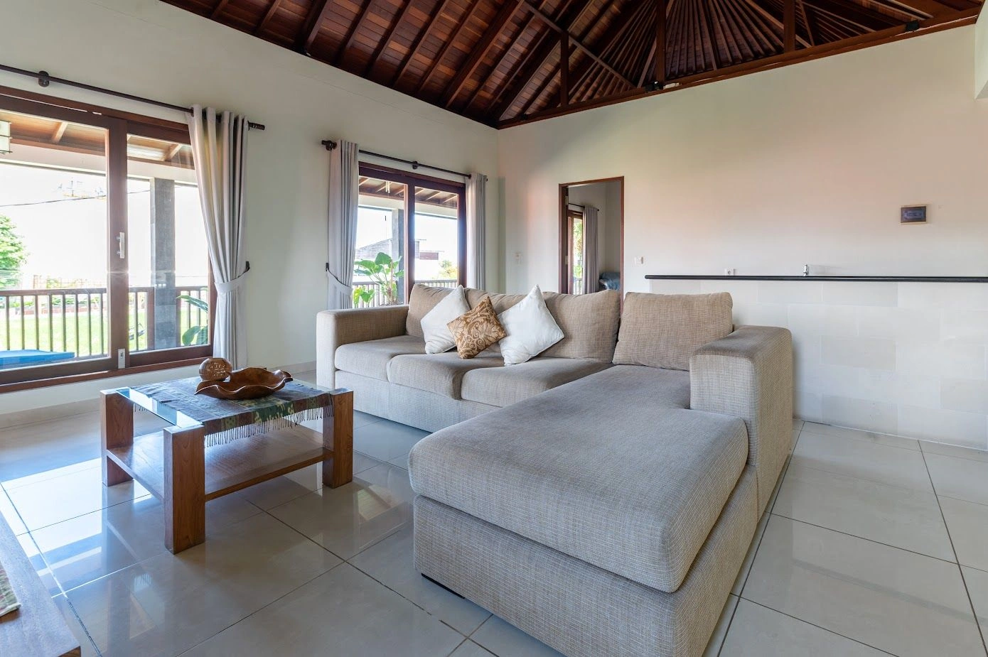 Villa of 250 m2 in the heart of Berava, Changu