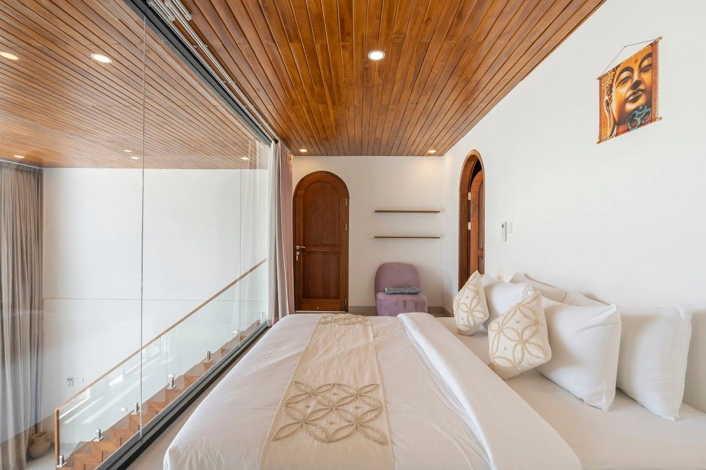 Villa of 250 m2 in Uluwatu 10 minutes from the beach