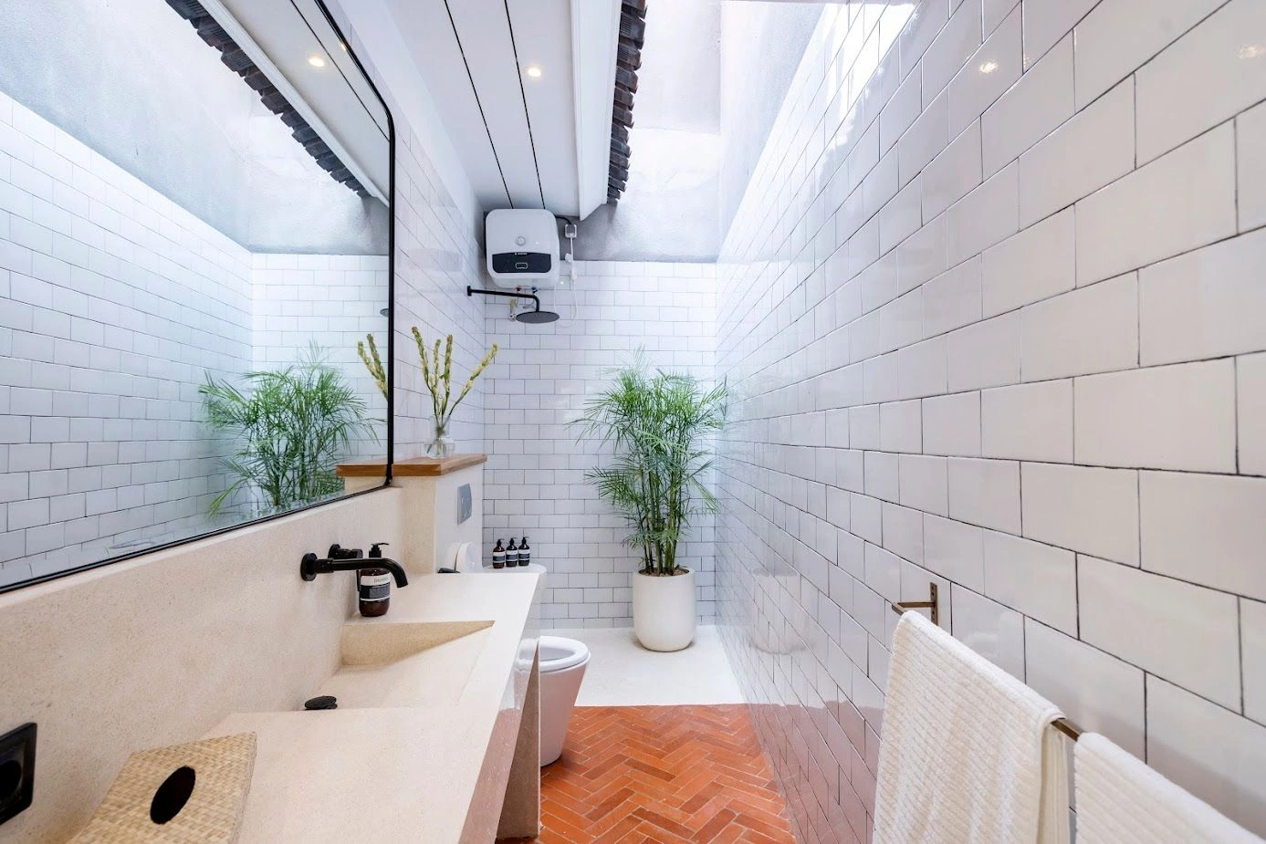 Villa of 80 m2 in the center of Berova, Changu