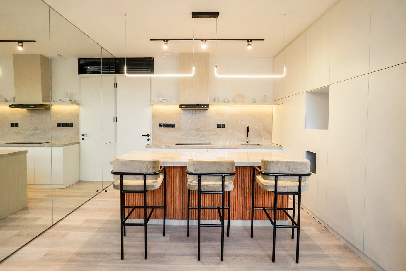 98m2 Villa 5 Minutes from Berawa Beach, Canggu