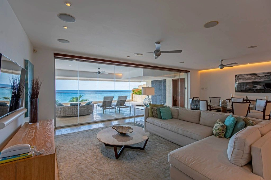 Luxury apartment 325 m2 in St. James, Barbados (#OBb 20-04)