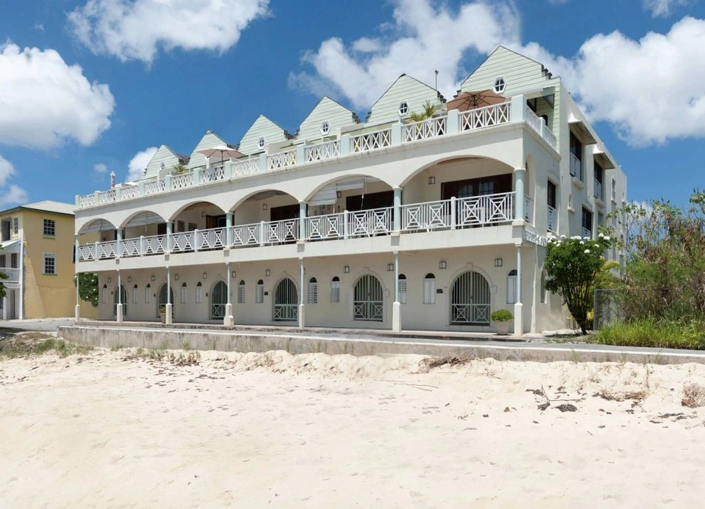 Sea-view duplex 140 m2 in Speightstown, Barbados (#OBb 20-06)