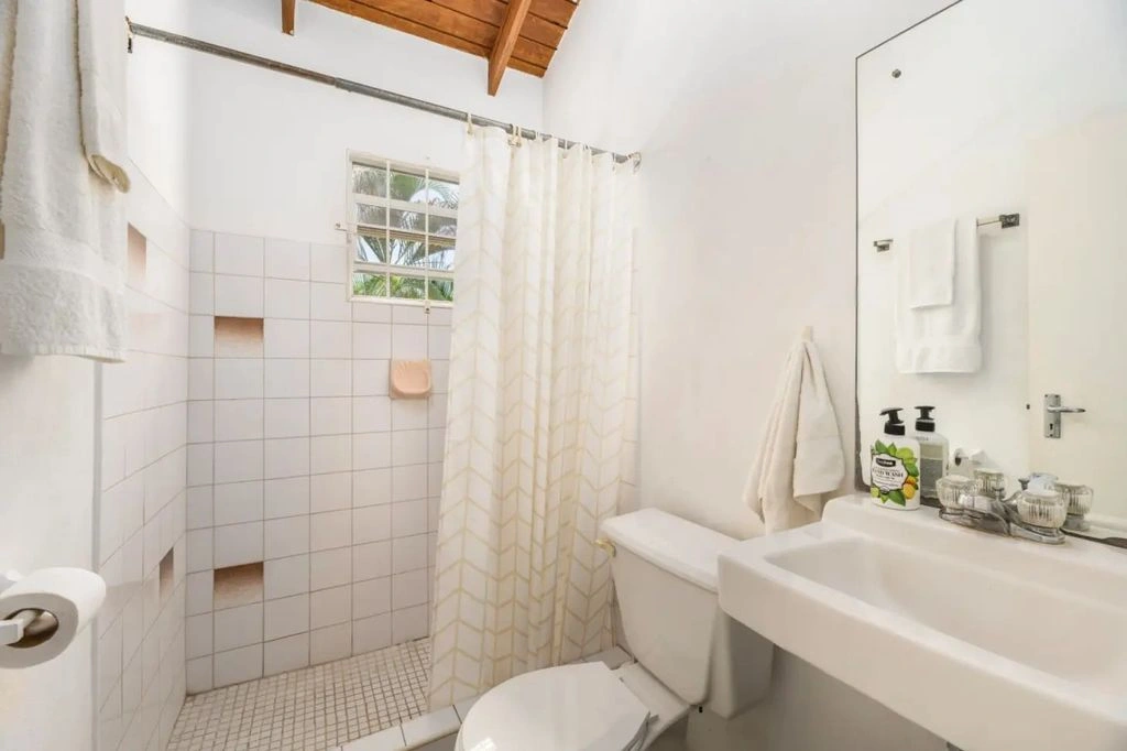 Sea-view house in Speightstown, Barbados (#OBb 20-09)