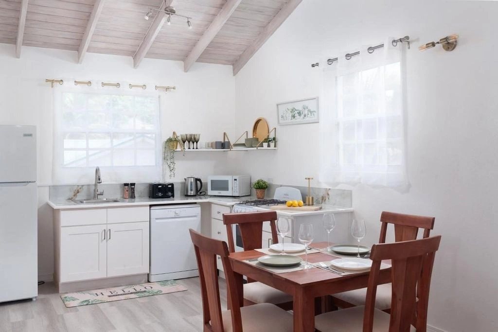 Renovated house in Speightstown, Barbados (#OBb 20-11)