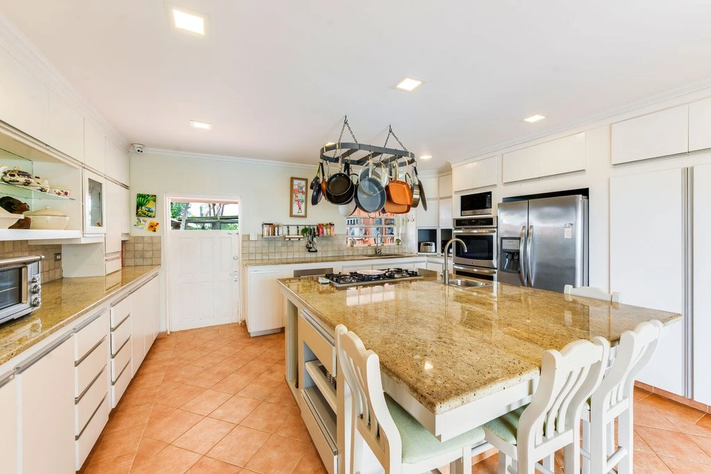 Дом после ремонта в Спейтстауне, Барбадос (#OBb 20-15)