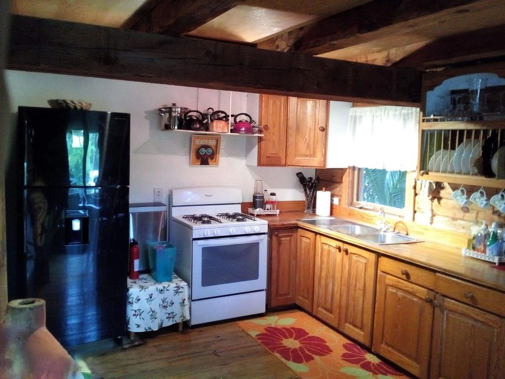 Central house in Holetown, Barbados (#OBb 20-22)