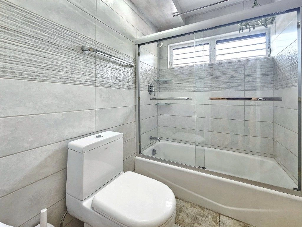 Holetown, Barbados में आधुनिक अपार्टमेंट (#OBb 20-23)