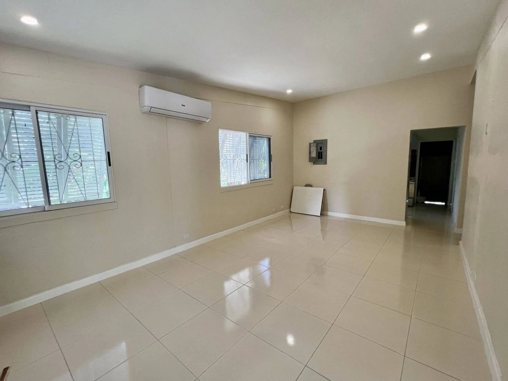 Renovated house in Holetown, Barbados (#OBb 20-24)