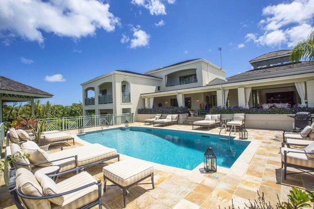 Furnished villa 5+1 in Holetown, Barbados (#OBb 20-26)