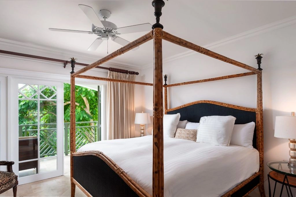 Furnished villa 5+1 in Holetown, Barbados (#OBb 20-26)