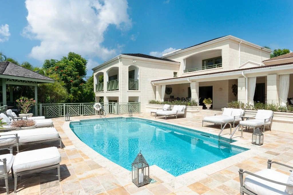 Furnished villa 5+1 in Holetown, Barbados (#OBb 20-26)