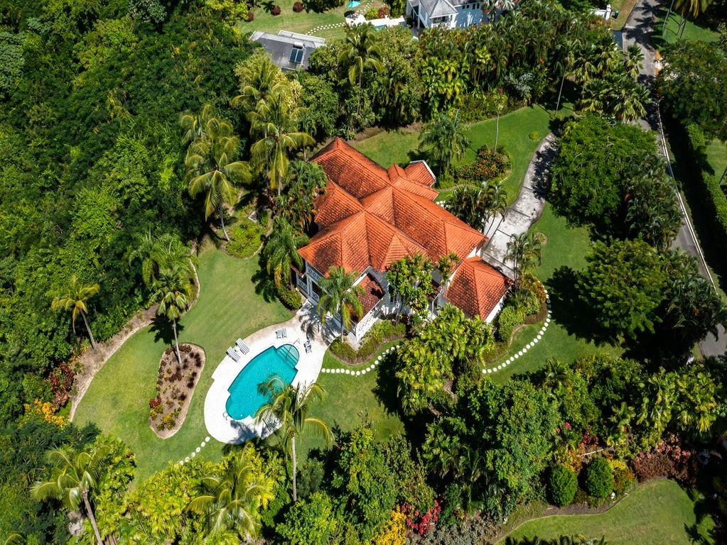 Modern villa in Holetown, Barbados (#OBb 20-29)