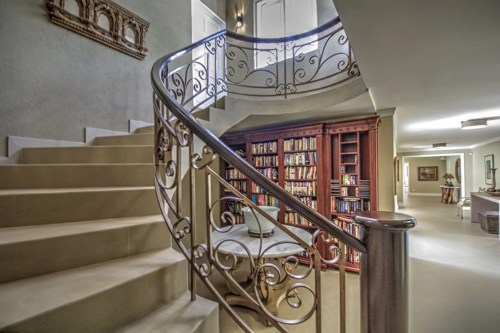 Spacious house with pool in Holetown, Barbados (#OBb 20-30)