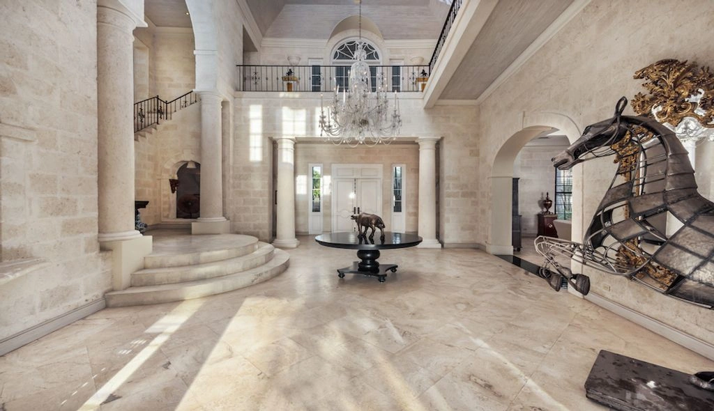 Luxurious villa in Cove Springs, Barbados