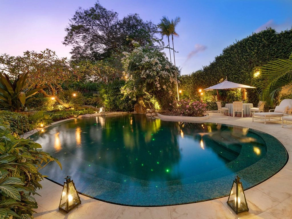 Luxurious villa in Speightstown, Barbados