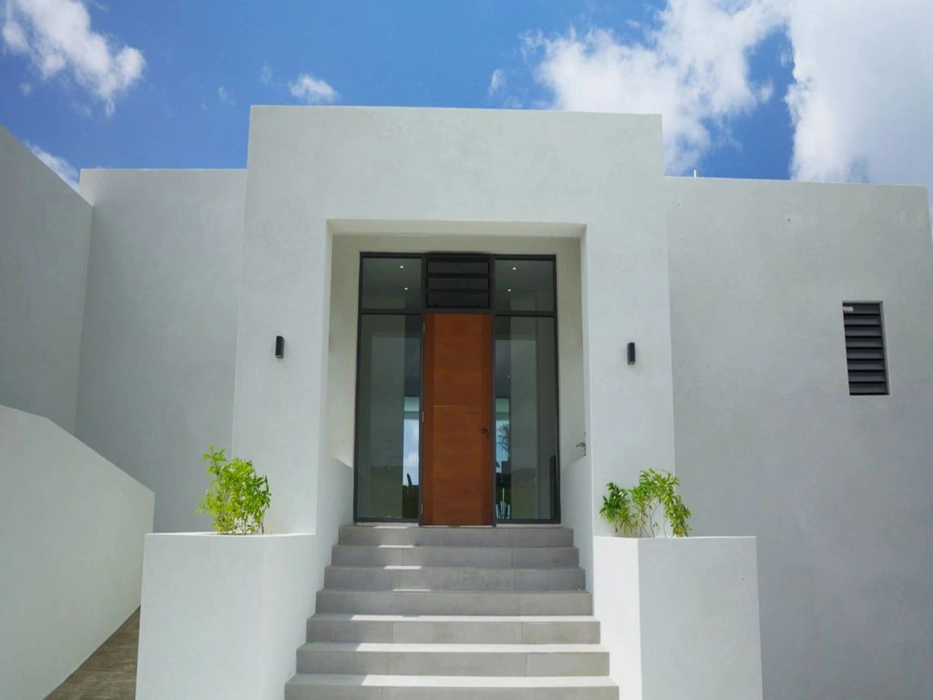 Sea-view villa 580 m2 in St. James, Barbados