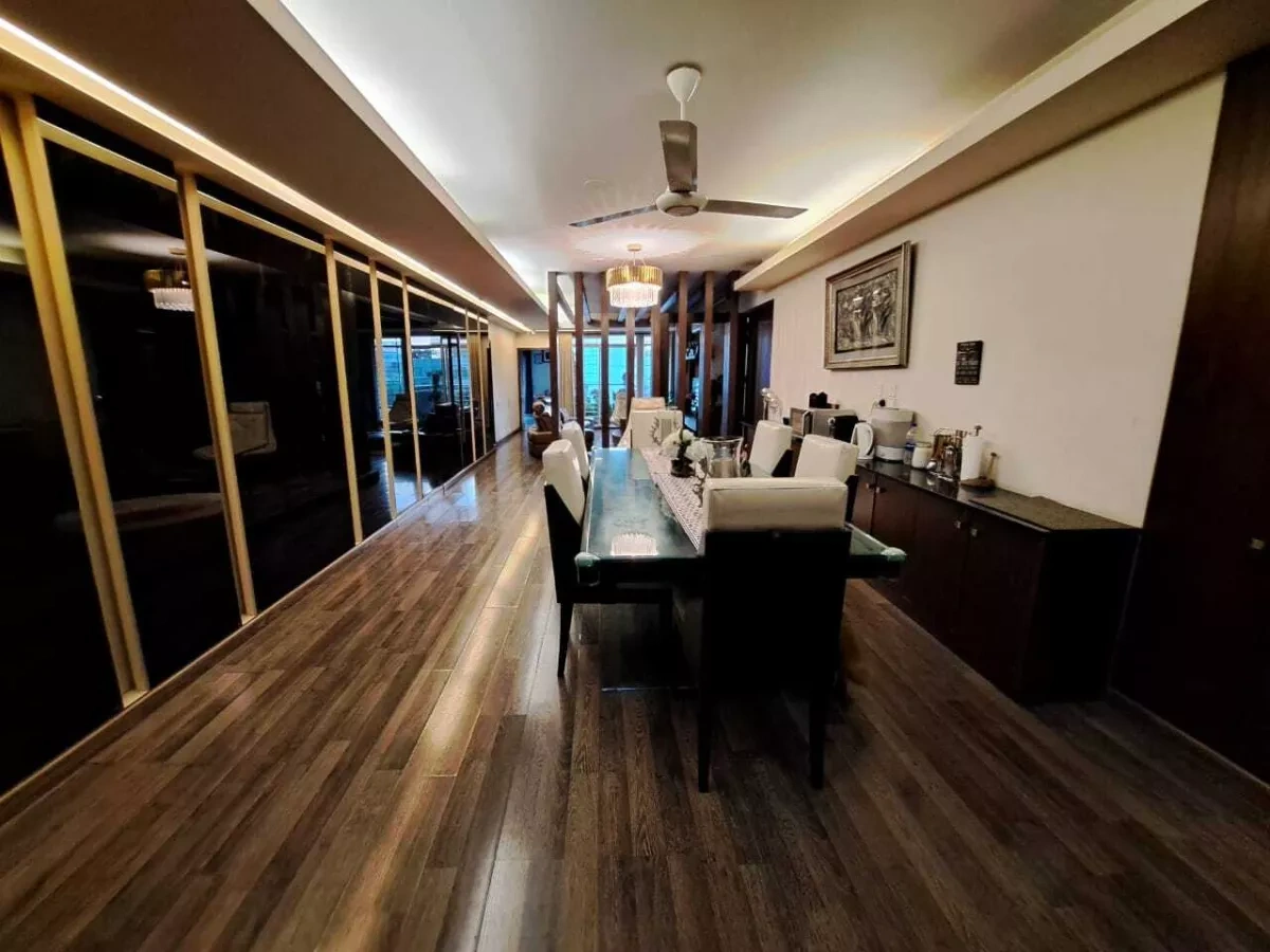 Furnished apartment 350 m2 in Dhaka, Bangladesh