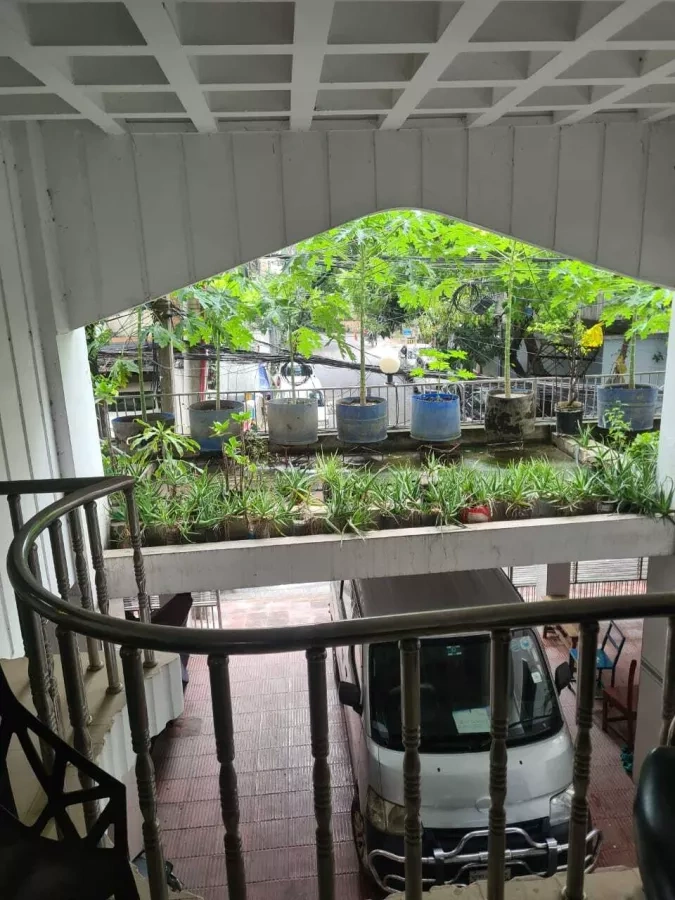 达卡(孟加拉)宽敞4+1复式住宅