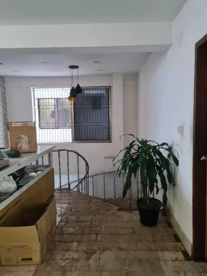 Spacious duplex 360 m2 in Dhaka, Bangladesh