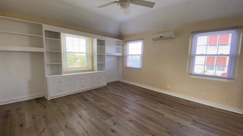 Spacious house 191 m2 in Hamilton, Bermuda