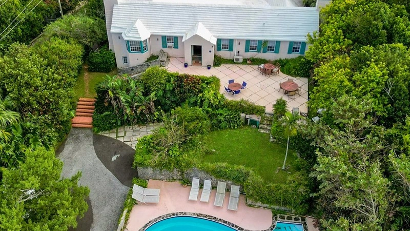 Spacious house 260 m2 in Warwick, Bermuda