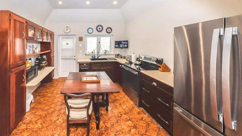 Spacious house 158 m2 in Warwick, Bermuda