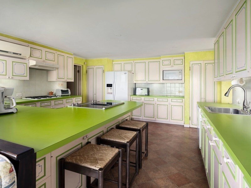 Luxurious house 437 m2 in Warwick, Bermuda