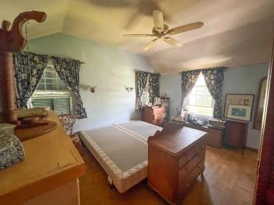 Spacious duplex 180 m2 in Southampton, Bermuda