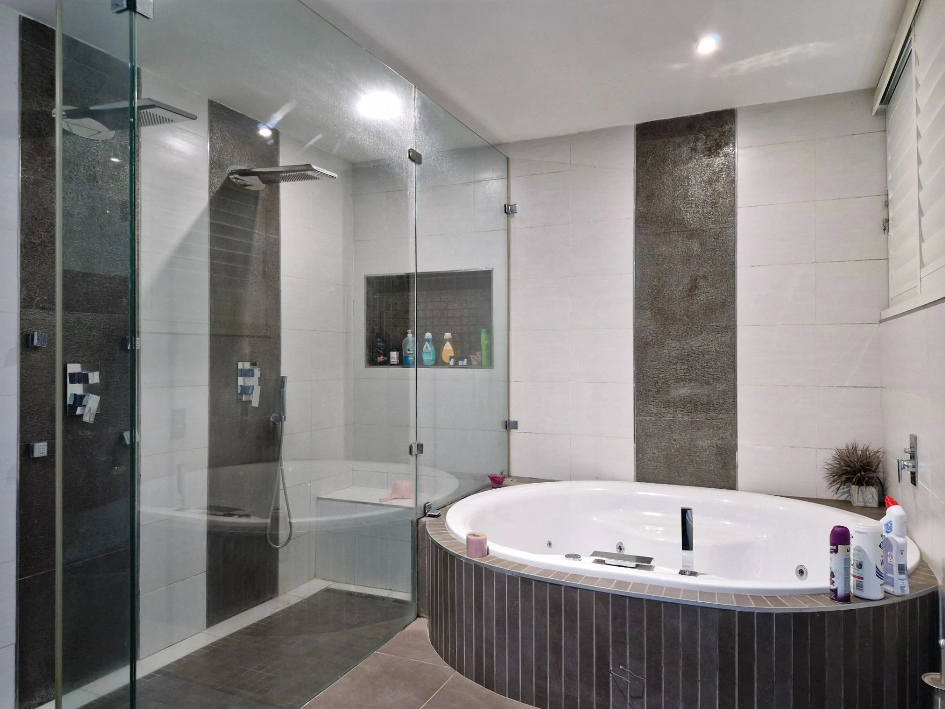 Spacious house 590 m2 in Gaborone, Botswana